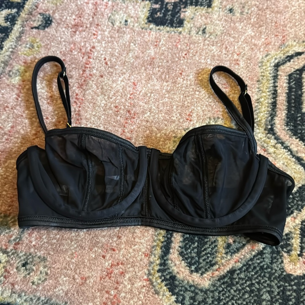 Free people black bra size 32 D
